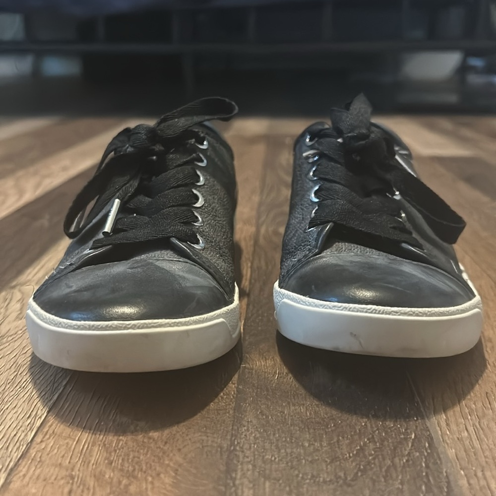 Michael Kors black sneakers 6.5 - Picture 4 of 5